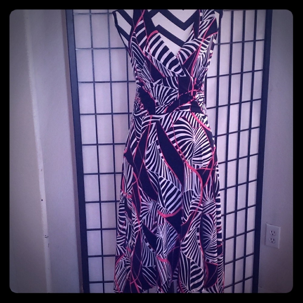 Criss cross dress by Paris
